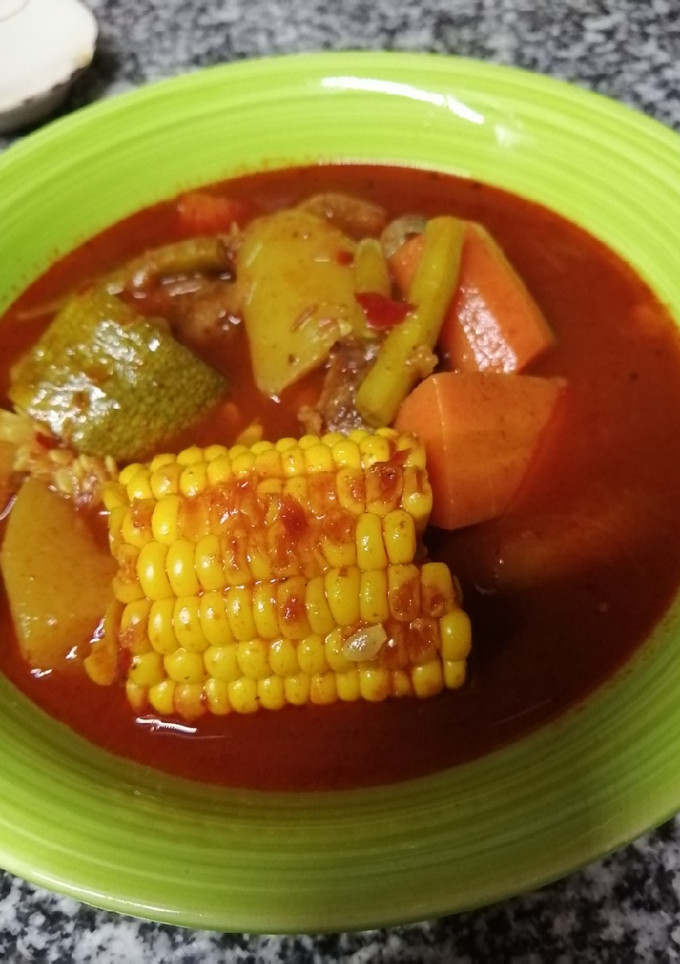Una foto de Mole de Olla