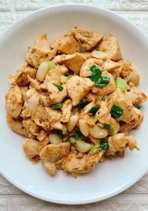 蒜香雞胸肉 的食譜成品照片