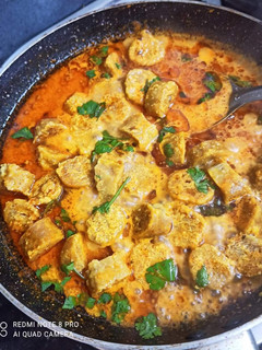गट्टे की सब्जी (gatte ki sabzi recipe in Hindi) रेसिपी मुख्य फोटो