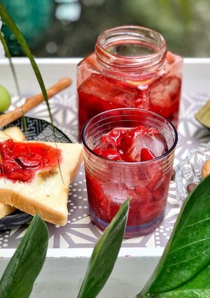 Hình của món Mứt dâu tây.
