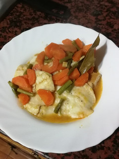 Una foto de Merluza en salsa