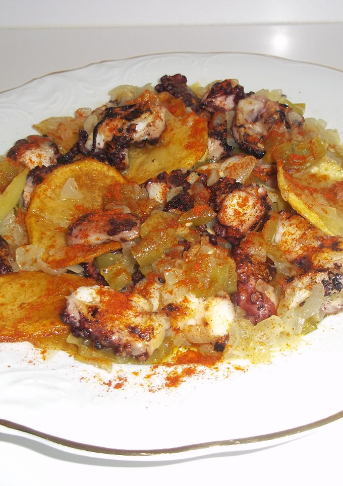 Una foto de Pulpo a lo alcoyano