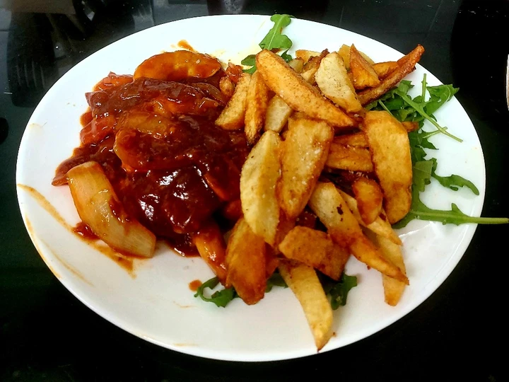 Easy Steps to Make My Tasty Chicken, Onion in BBQ Sauce with Homemade Chips 🤩 the So Delicious You can take Joss in your mouth