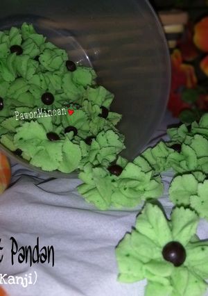 Foto resep Semprit Pandan (Tepung Kanji)