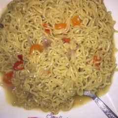 A picture of Noodles.