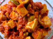 Una foto de veganas tofu