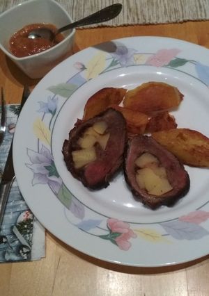 Sáfrányos birsalmával töltött kacsamell recept fotója