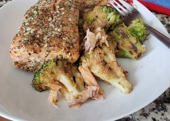 How to Cook Appetizing Salmon with broccoli 