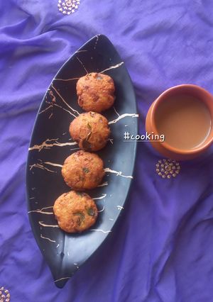 A picture of Potato Paneer Tikki.