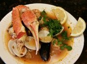 A picture of mussels with cream sauce