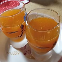 A picture of Tangerine Juice.