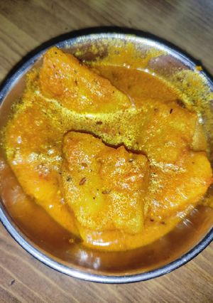 A picture of Dum Aloo.