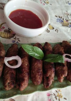 A picture of Seakh kabab.