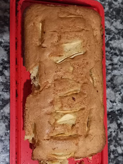 Una foto de Budín de manzana 🍎