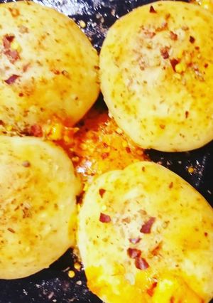 পিজ্জা বোম্ (Pizza bomb recipe In Bengali) রেসিপির প্রধান ছবি