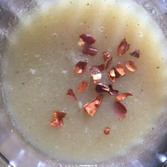 A picture of Lauki soup.