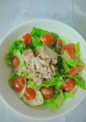 Hình của món Salad cá ngừ.