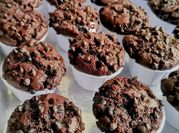 Gambar resepi muffin coklat chip coklat