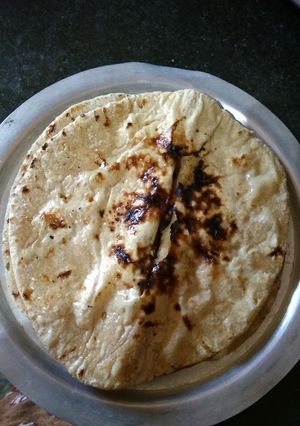 A picture of Multi grain roti.