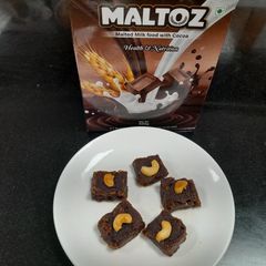 A picture of Title = maltoz burfi.