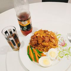 A picture of Chicken noodles.