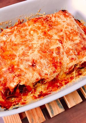 Hình của món Mì Ống Cannelloni Nhồi Sốt Bò Bằm Bolognese Phủ Phô Mai Đút Lò.