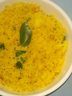 எலுமிச்சை இடியாப்பம் (Elumichai idiappam recipe in tamil) செய்முறை முக்கிய புகைப்படம்