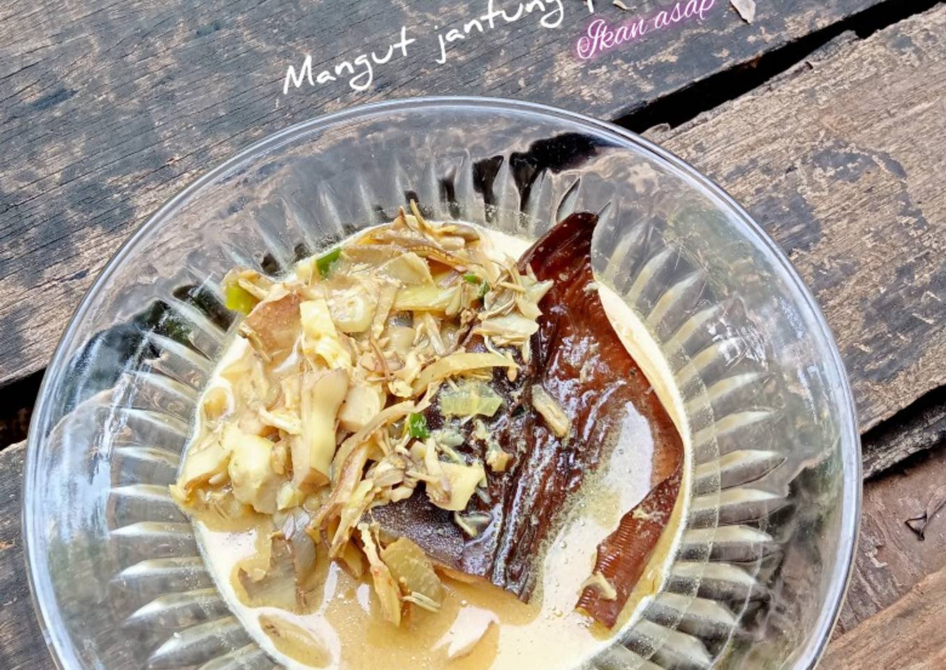 Mangut jantung pisang ikan asap