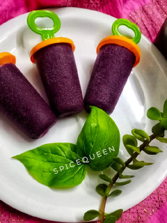 જાંબુ પોપ્સીકલ્સ (Jambu popsicles recipe in Gujarati) રેસીપી મુખ્ય ફોટો