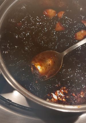 Fokhagymás aszalt szilvamártás recept fotója