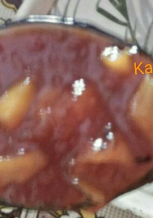 A picture of Bell pepper and tomato chutney.