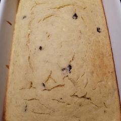 A picture of Banana and Raisin Bread.