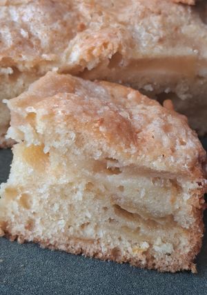 Una foto de Torta fácil de manzana