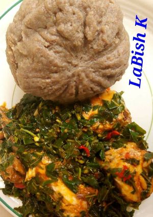 A picture of Simple vegetable soup with wheat.