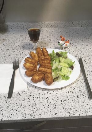 Una foto de Croquetas de patata y pescadilla