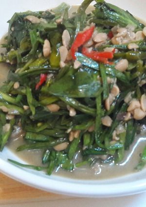 Foto resep Tumis Genjer Tempe Semangit