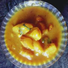 A picture of Singhaada sabji in besan gravy.