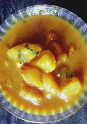 A picture of Singhaada sabji in besan gravy.
