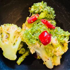 A picture of Broccoli Salad.