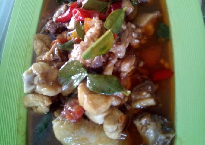 Ayam bumbu kecap ala Nine Resep