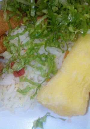 Una foto de Alita broaster con yuca