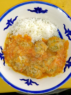 Una foto de Albóndigas en Salsa de zanahoria y tomate