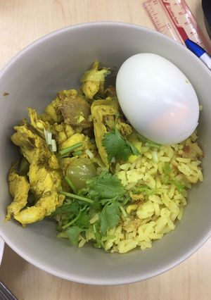 รูปของ ข้าวหมกไก่ ไข่ต้ม ทำง่ายสไตล์เด็กหอ