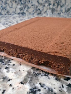 Una foto de Turrón de chocolate y tahini