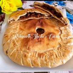 A picture of Spicy Circle pie.
