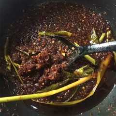 รูปของ Sambal hitam ala bebek madura #SambalkuBedaLho #cookpadcommunity_Jakarta