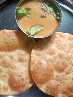 பூரி செய்முறை முக்கிய புகைப்படம்