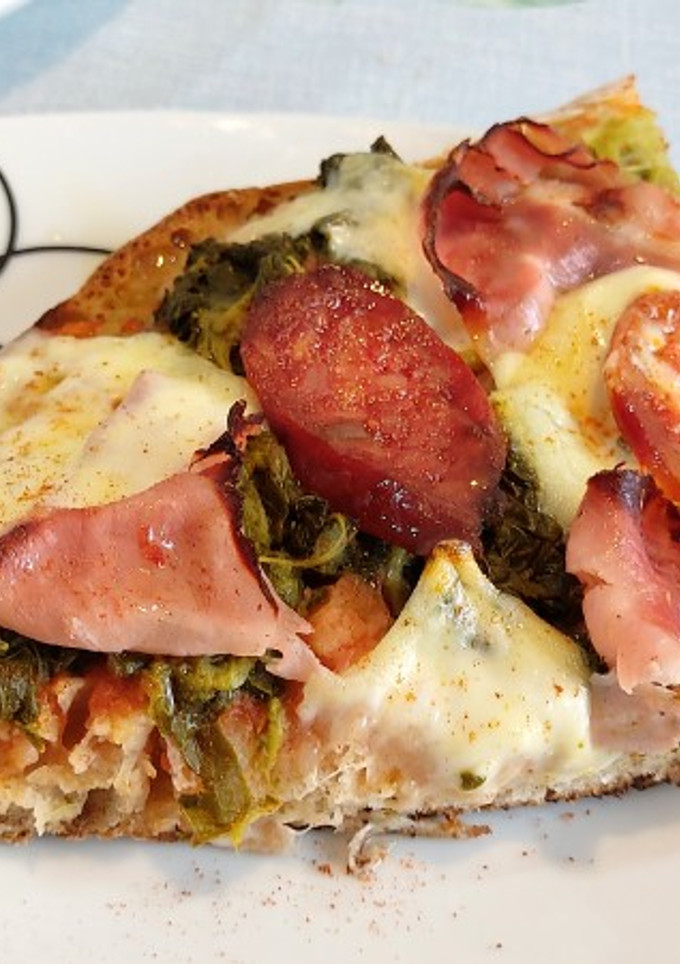 Una foto de Torta Gallega de Lacón con Grelos