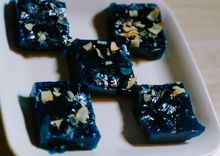 Step-by-Step Guide to Prepare Award-winning Blueberry Karachi Halwa