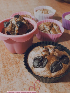 Una foto de Muffins proteicos y saludables de plátano y avena